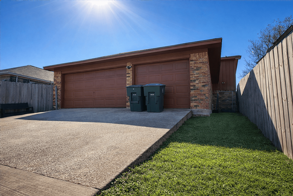 Building Photo - 54 Campeche Cir