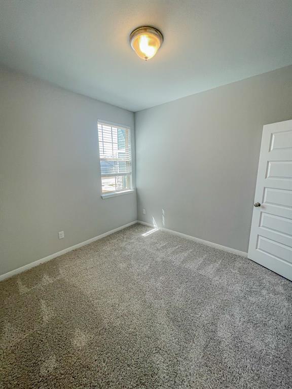 Building Photo - 465 Unforgiven Ln