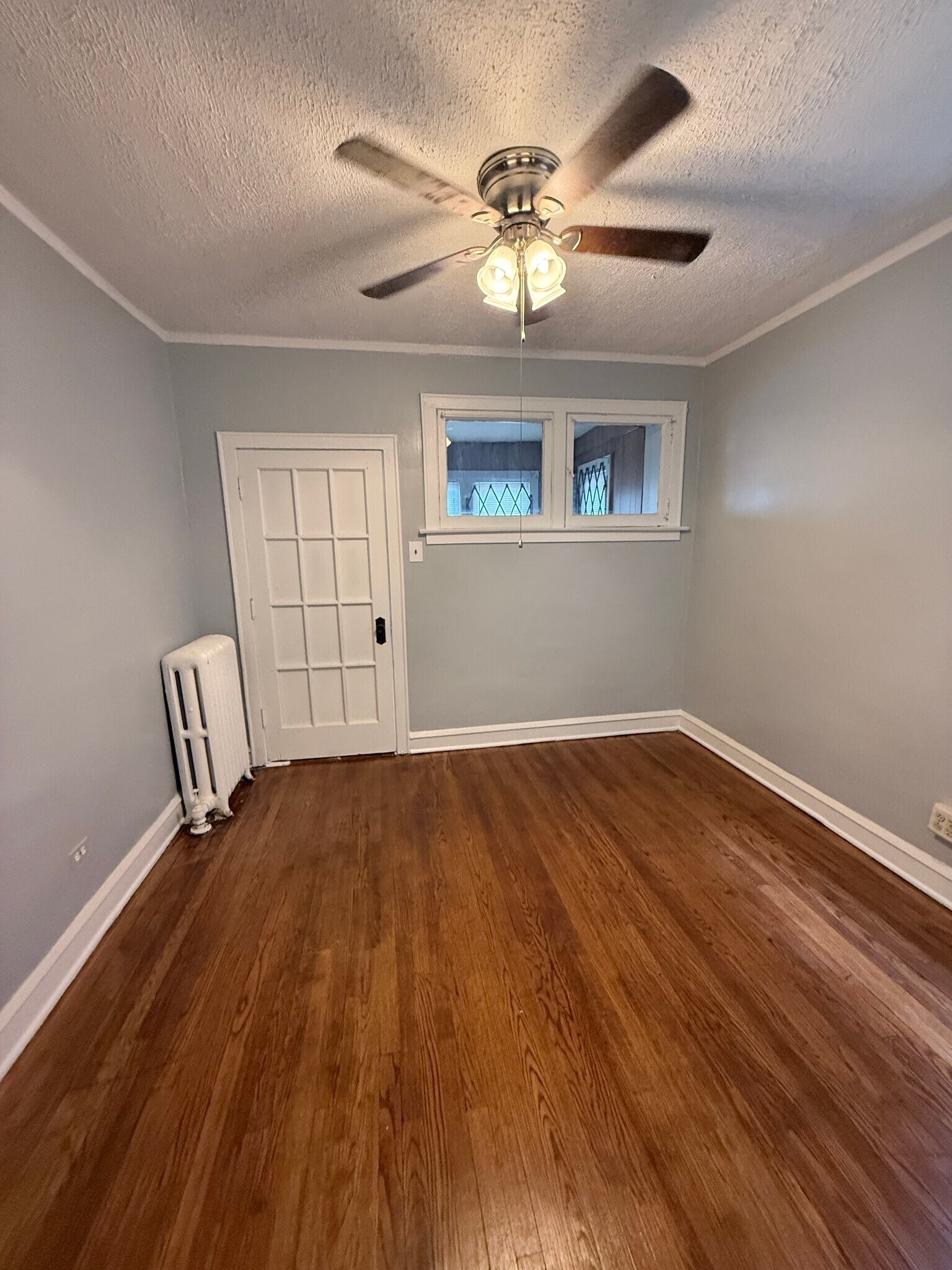 Building Photo - 8240 S Evans Ave