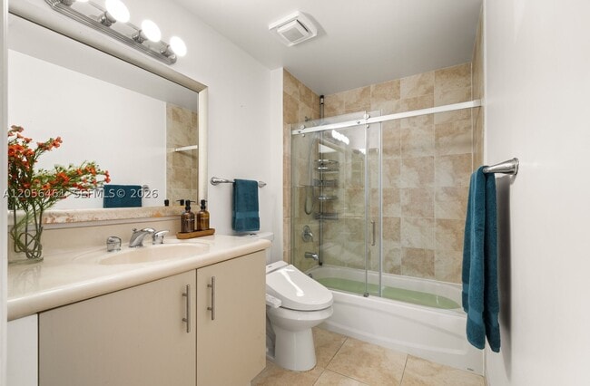 Building Photo - 7910 Harbor Island Dr