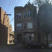 Building Photo - 929 S Laflin St