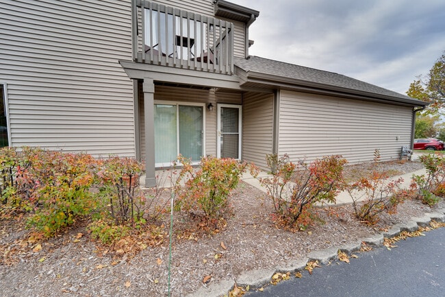 Building Photo - 365 Grissom Ct