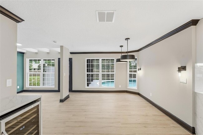 Building Photo - 14728 Henson Rd