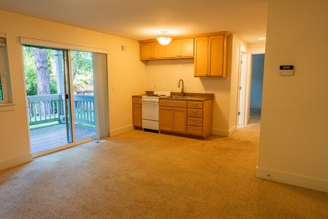 Building Photo - 4bd/2.5ba Seattle Home