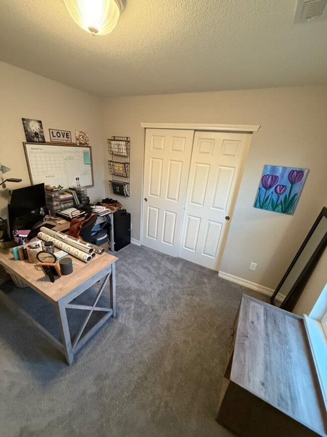 Building Photo - Beautiful 2 bed 2 bath Condo in Meridian!