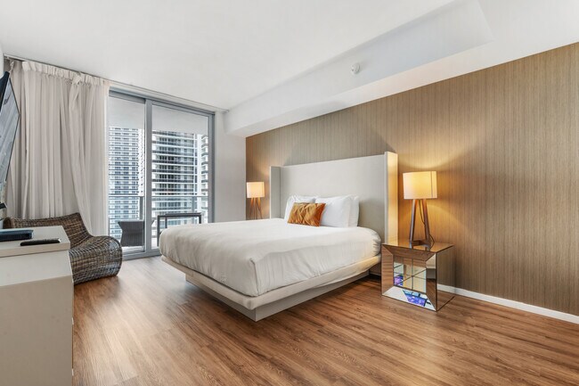 Building Photo - 4111 S Ocean Dr