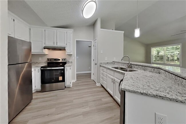 Building Photo - 2890 Williams Farm Dr