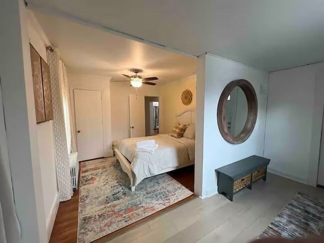 Building Photo - 15 Broadway Ave