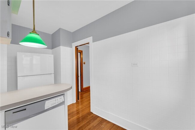 Building Photo - 2101 Elbur Ave