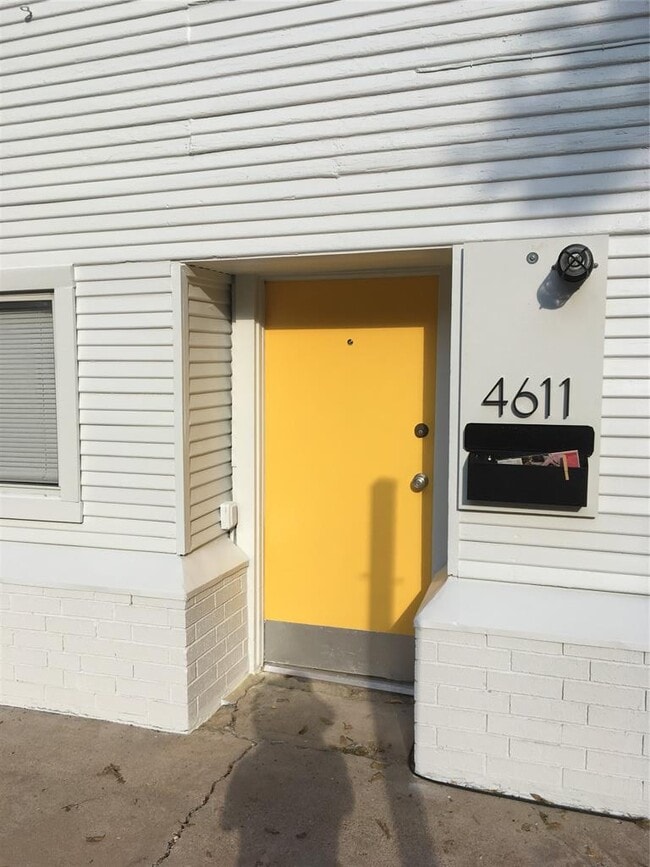 Building Photo - 4611 Depew Ave