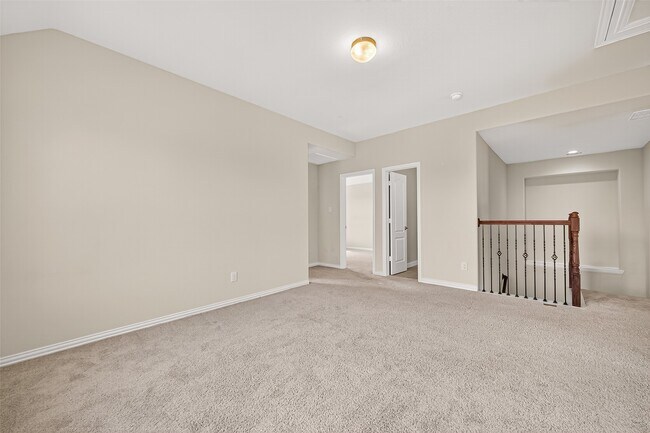 Building Photo - 9738 Willowmoor Lane