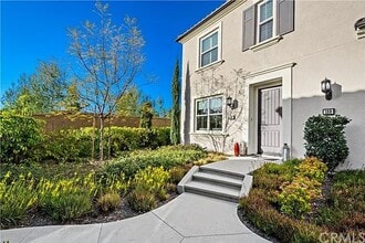 Building Photo - Beautiful 3 Bedroom, 3 Bathroom Home in Portola Springs