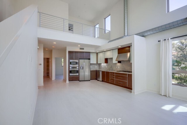 Building Photo - 3 Delancy