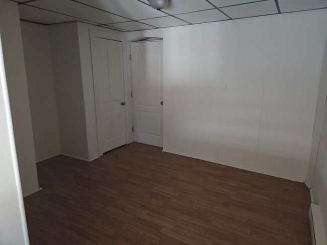 Building Photo - 831 N 7th St