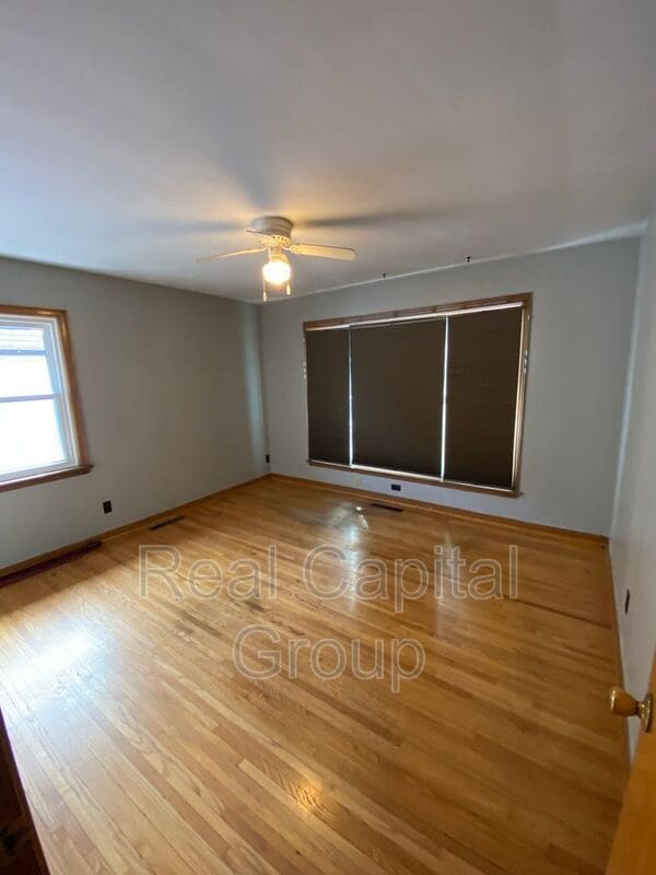 Building Photo - 3518 Ontario Ave