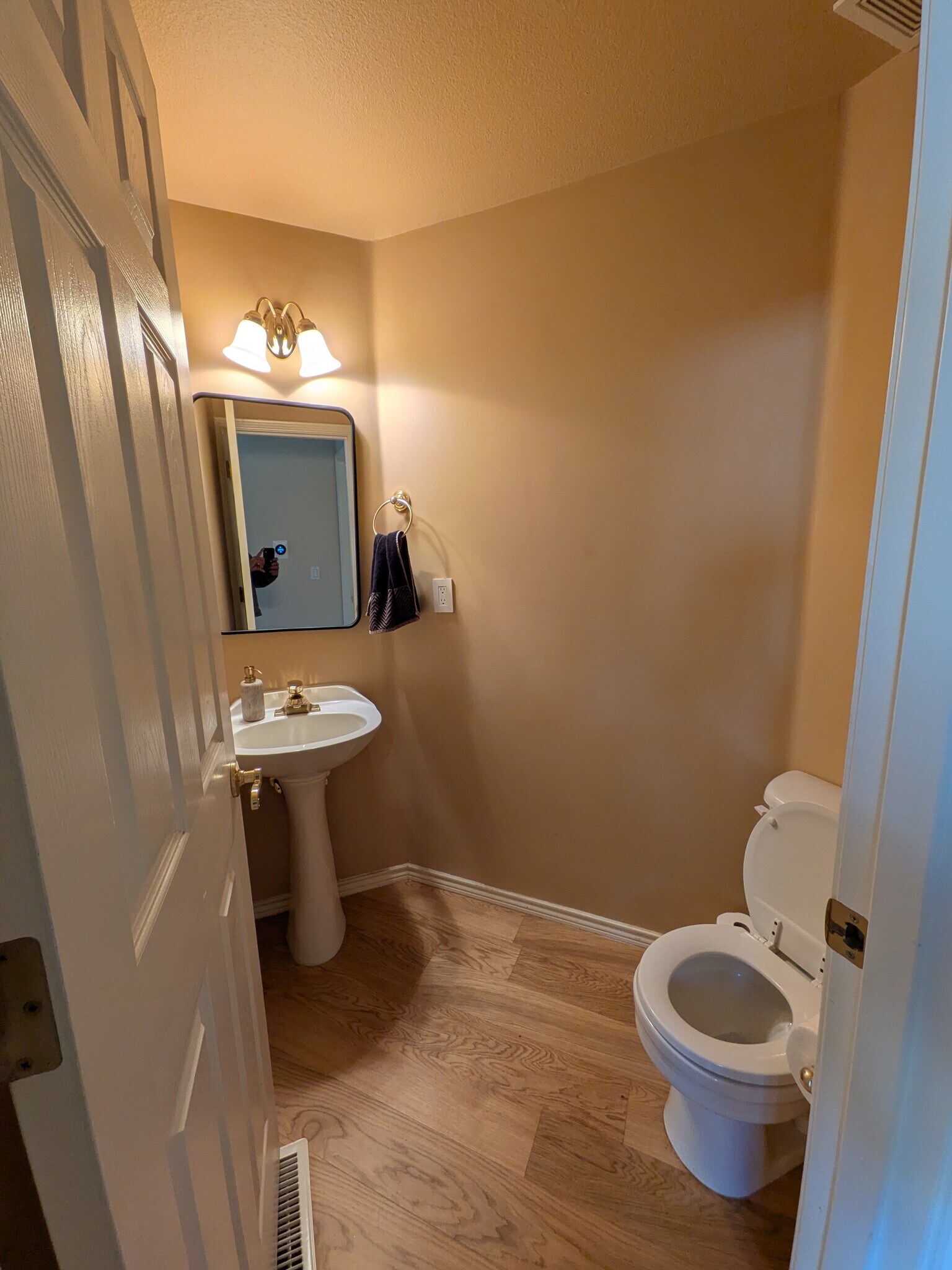 Building Photo - 2407 NE Mocha Way