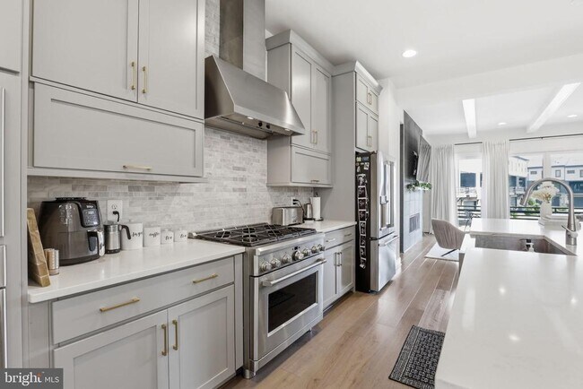 Building Photo - 20246 Northpark Dr