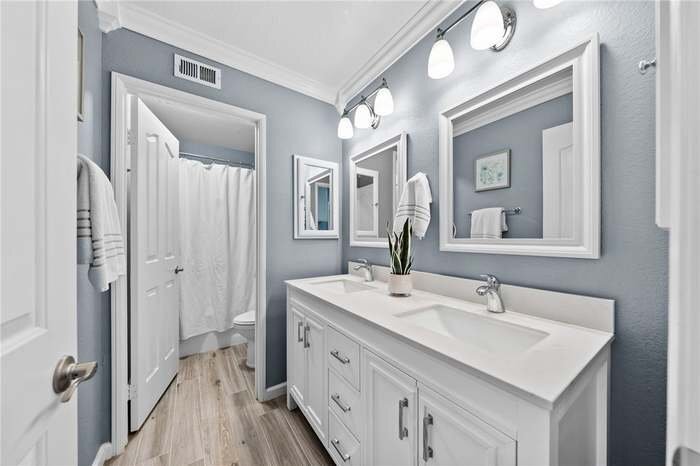 Building Photo - 24342 Copperhead Cir