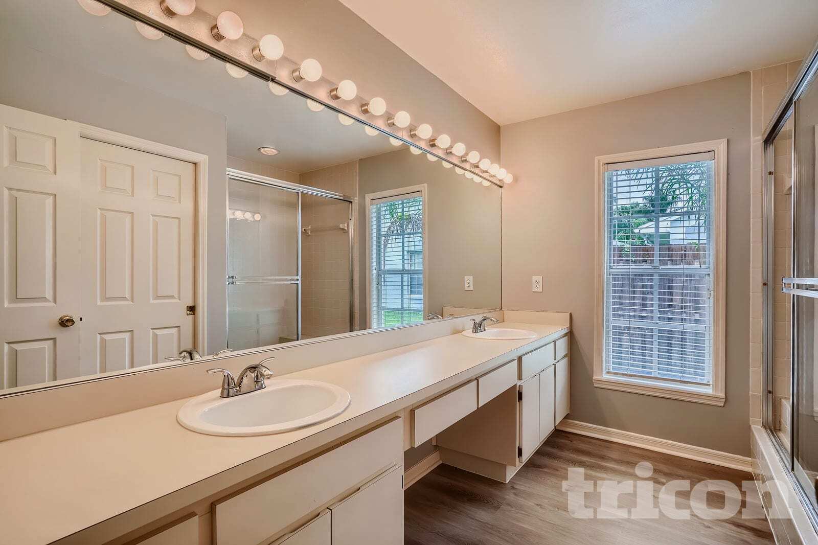 Building Photo - 9610 Fox Hearst Rd