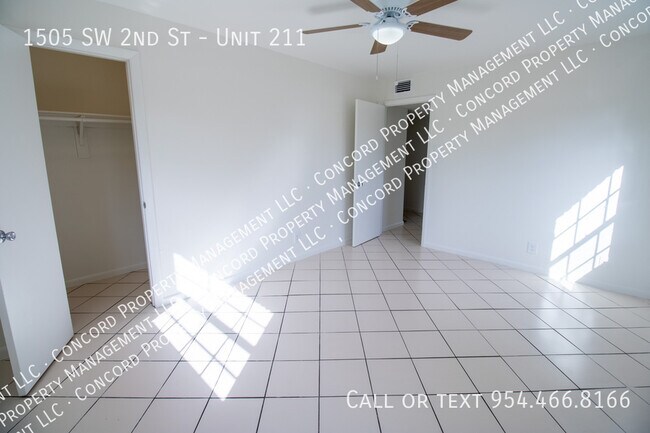 Building Photo - 1505 SW 2nd St