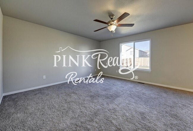 Building Photo - 10832 Yuba Dr