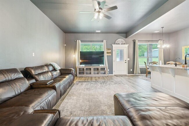 Building Photo - 104740 Pimlico Pass
