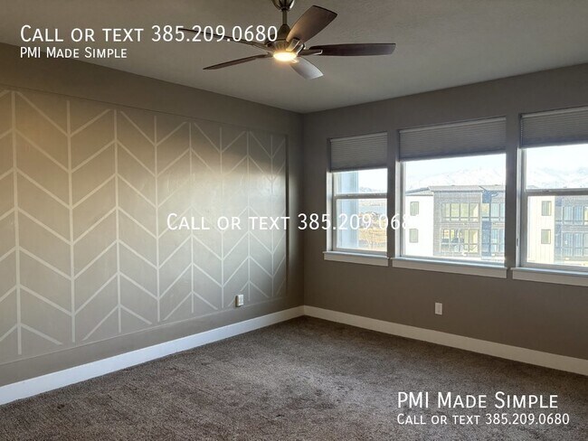 Building Photo - 2302 S Long Dr