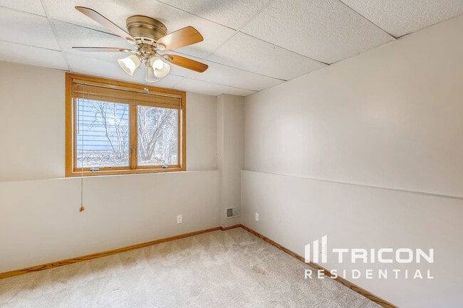 Building Photo - 5752 W 134th St