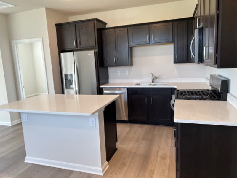 Building Photo - 39123 Sail Away Ln