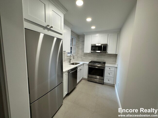 Building Photo - 24 Park St