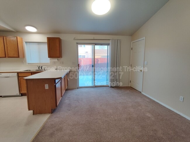 Building Photo - 4776 Mt Adams View Dr