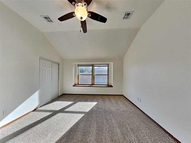 Building Photo - 3608 Teresa Dr