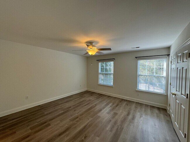 Second floor bedroom 1, house front side - 2488 Ryerson Ct