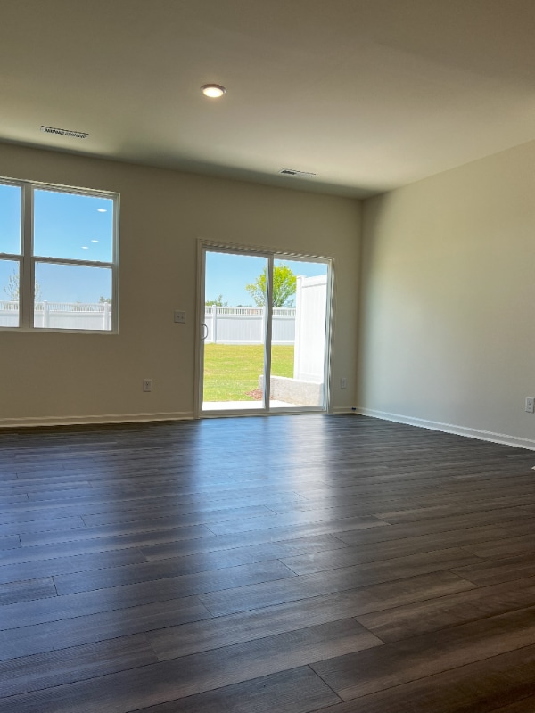Building Photo - 123 N Chubb Rdg