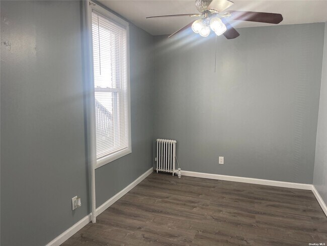 Building Photo - 200 Claridge Ave