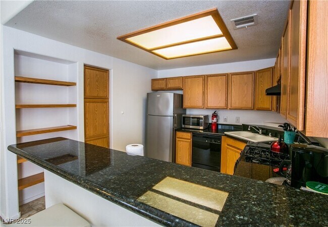 Building Photo - 4655 Gold Dust Ave