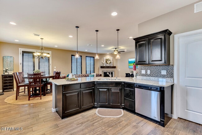 Building Photo - 12165 Dome Ct