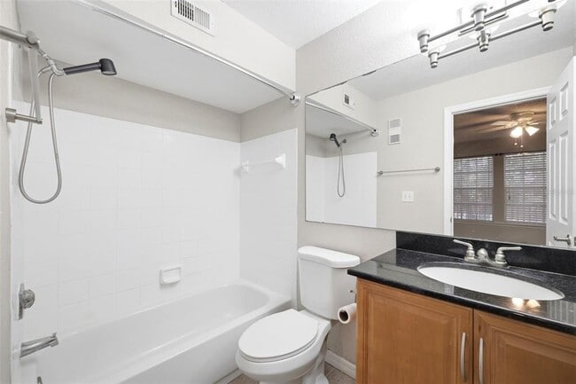 Building Photo - 3274 Haviland Ct