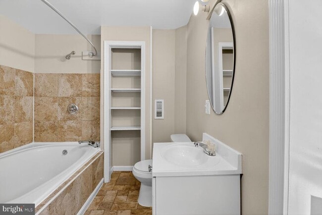 Building Photo - 1505 S Hanover St