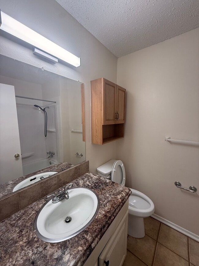 Building Photo - Rental Property in Bossier City