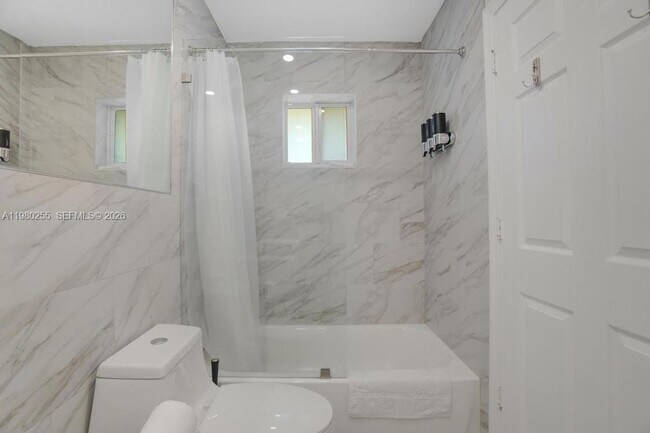 Building Photo - 20560 NW 17th Ave