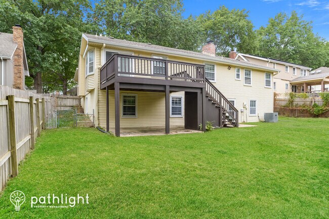Building Photo - 414 S Cardinal Drive, Olathe, KS, 66062