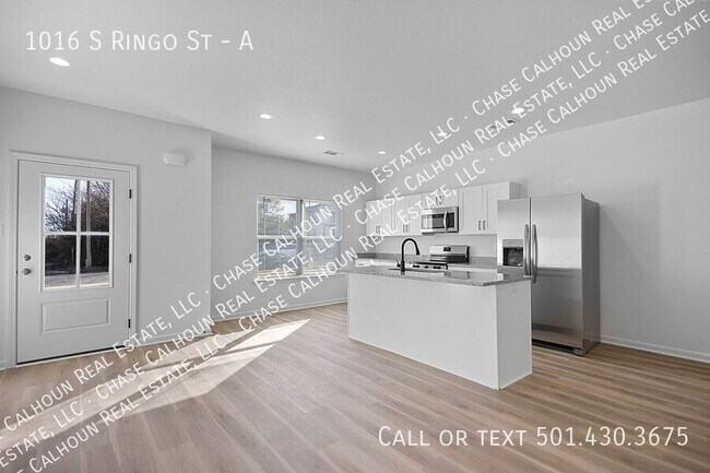 Building Photo - 1016 S Ringo St