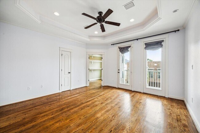 Building Photo - 829 Asbury St