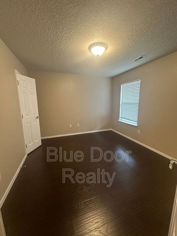 Building Photo - 8023 Sierra Altos Pl NW
