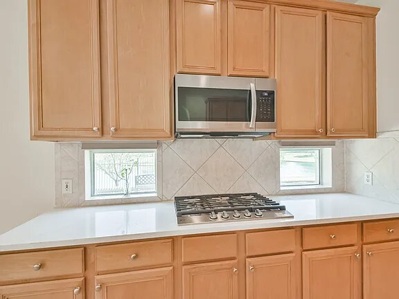 Building Photo - 2502 Bridge Hampton Way