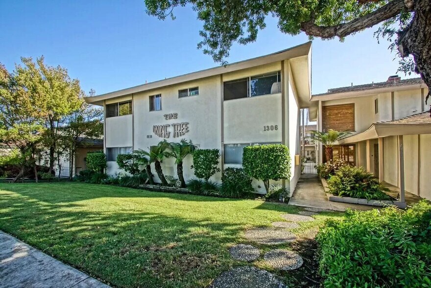 Building Photo - 1306 Amethyst St