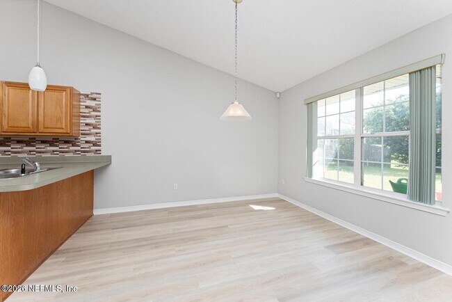 Building Photo - 5434 Bristol Bay Ln N