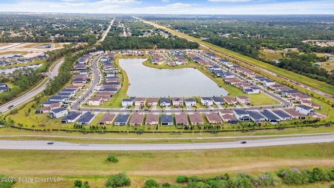 Building Photo - 715 Veridian Cir NW