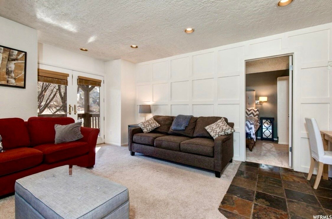 Building Photo - 2100 Canyons Resort Dr